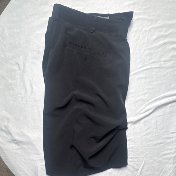 Ben Hogan Men's Black Chino Golf Shorts Flat Front Solid Activewear Belt Loops - Picture 8 of 9